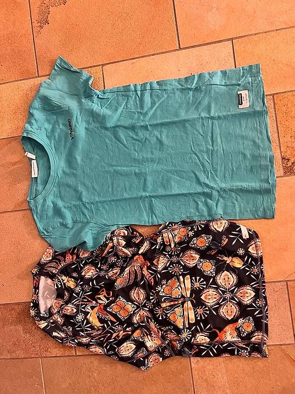 Lotti & Set di vestiti: Kleiderpaket Gr. 158/164 – Usato da Bäch SZ venduto da chrk 2