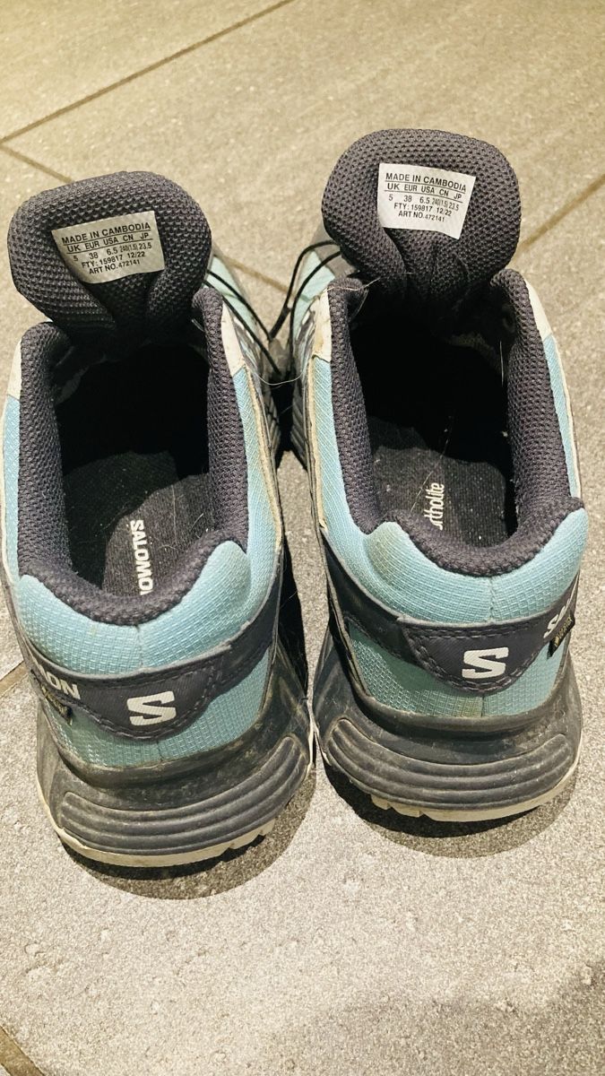 Salomon Scarpe da donna: Salomon Gore-Tex Wanderschuhe  – Usato da Läufelfingen venduto da petit-nicola 1