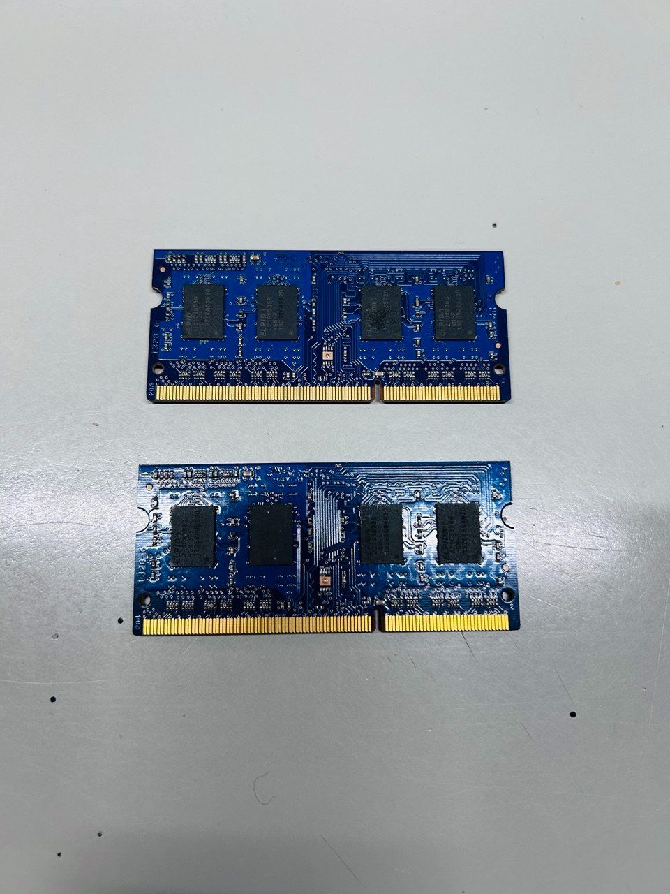 Memoria / RAM: RAM Elpida da 2 GB x2 DDR3 – Usato da Giubiasco venduto da LorisVale 4