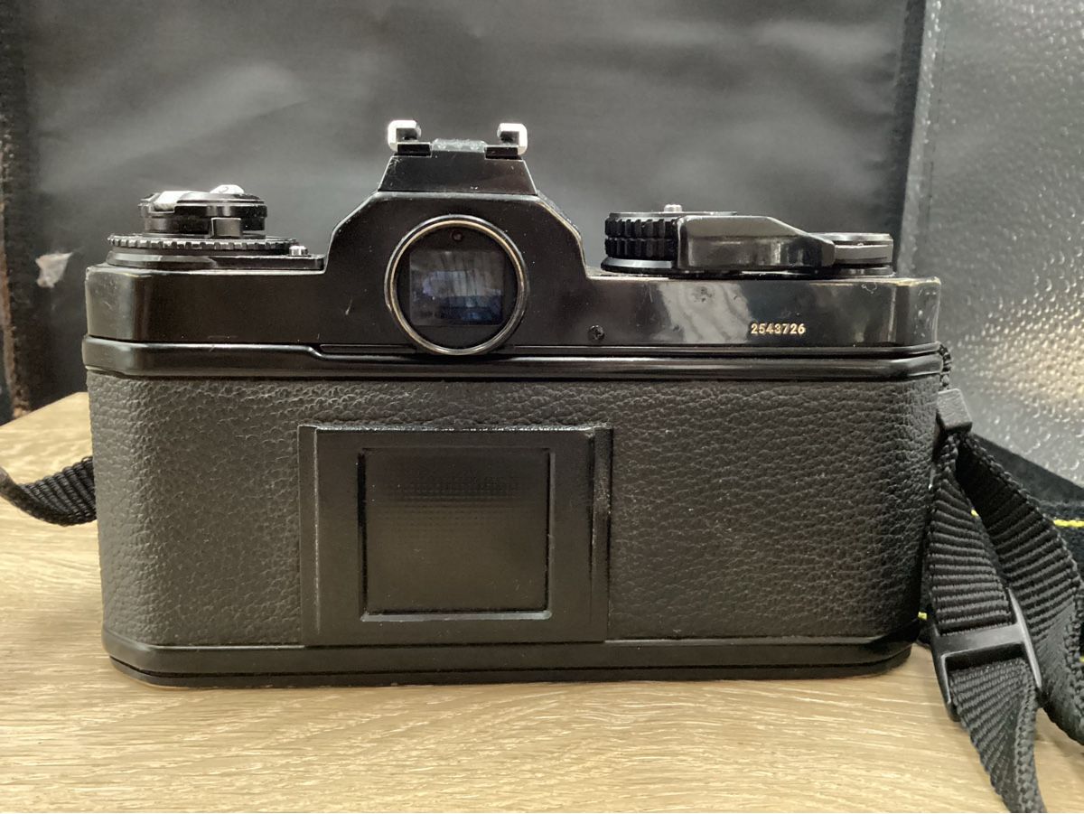 Nikon Fotocamera: Nikon FE2 argentique, objectif Nikkor - – Usato da Agiez venduto da Beve15 3