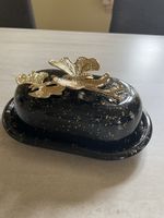 Schönes Buttergeschirr aus Glas
