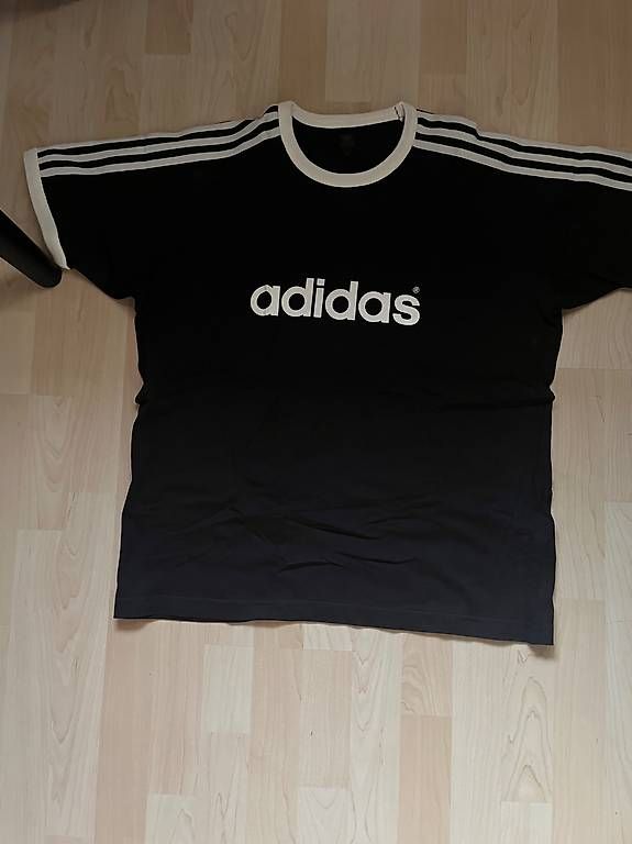 T-shirt: Adidas TShirt – Usato da Thalwil venduto da Maria0512