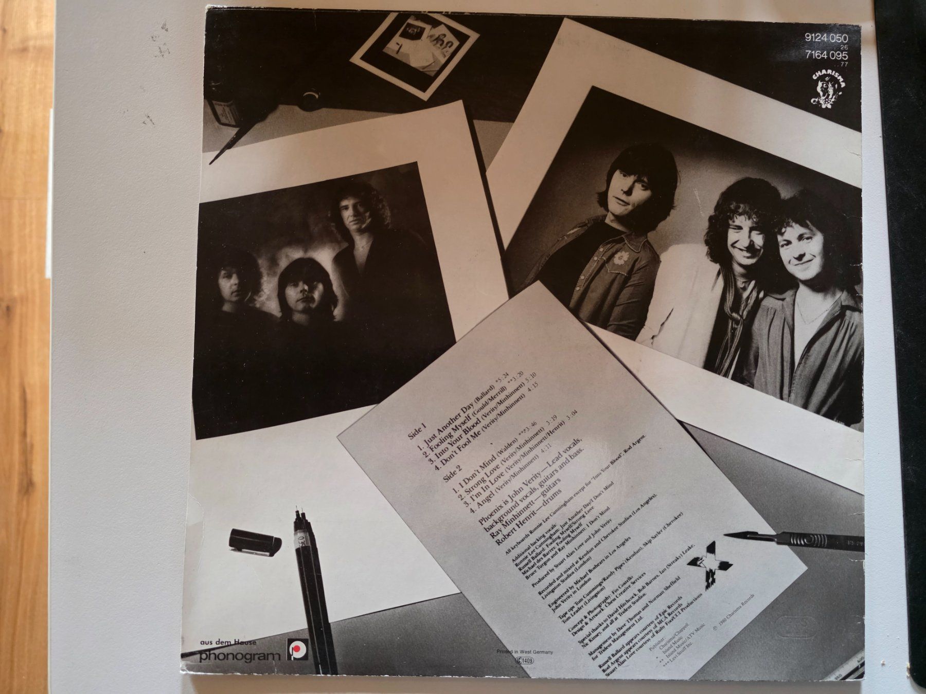 Dischi in vinile: LP: Phoenix - In Full View - 9124 050 – Usato da Walterswil BE venduto da Lonitti 2