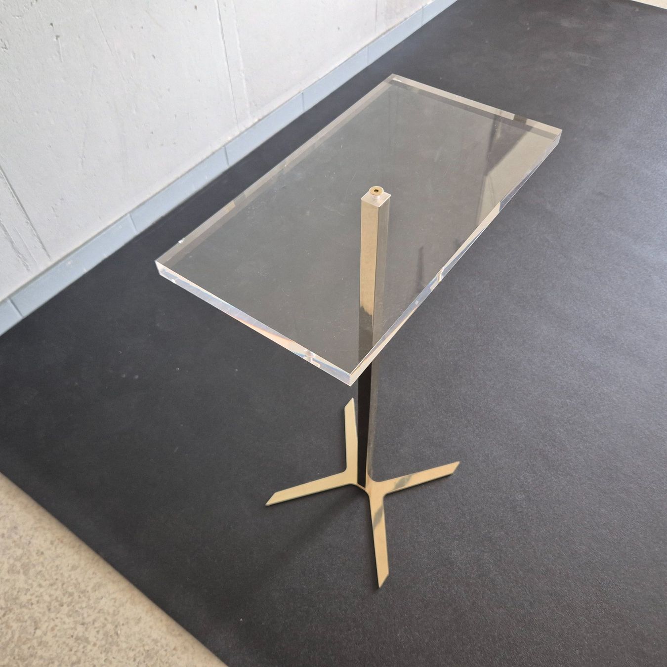 Tavoli: Plexiglas Design Stehtisch Beistelltisch Acryl Tisch – Usato da Nottwil venduto da Wondewa-Shop 5