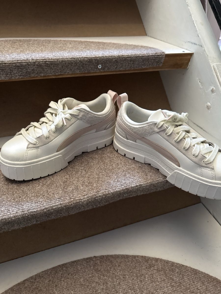 Puma Scarpe da donna: Puma Sneaker, neuwertig, Gr. 38.5 – Nuovo (secondo la descrizione) da Spreitenbach venduto da nuvola90 1