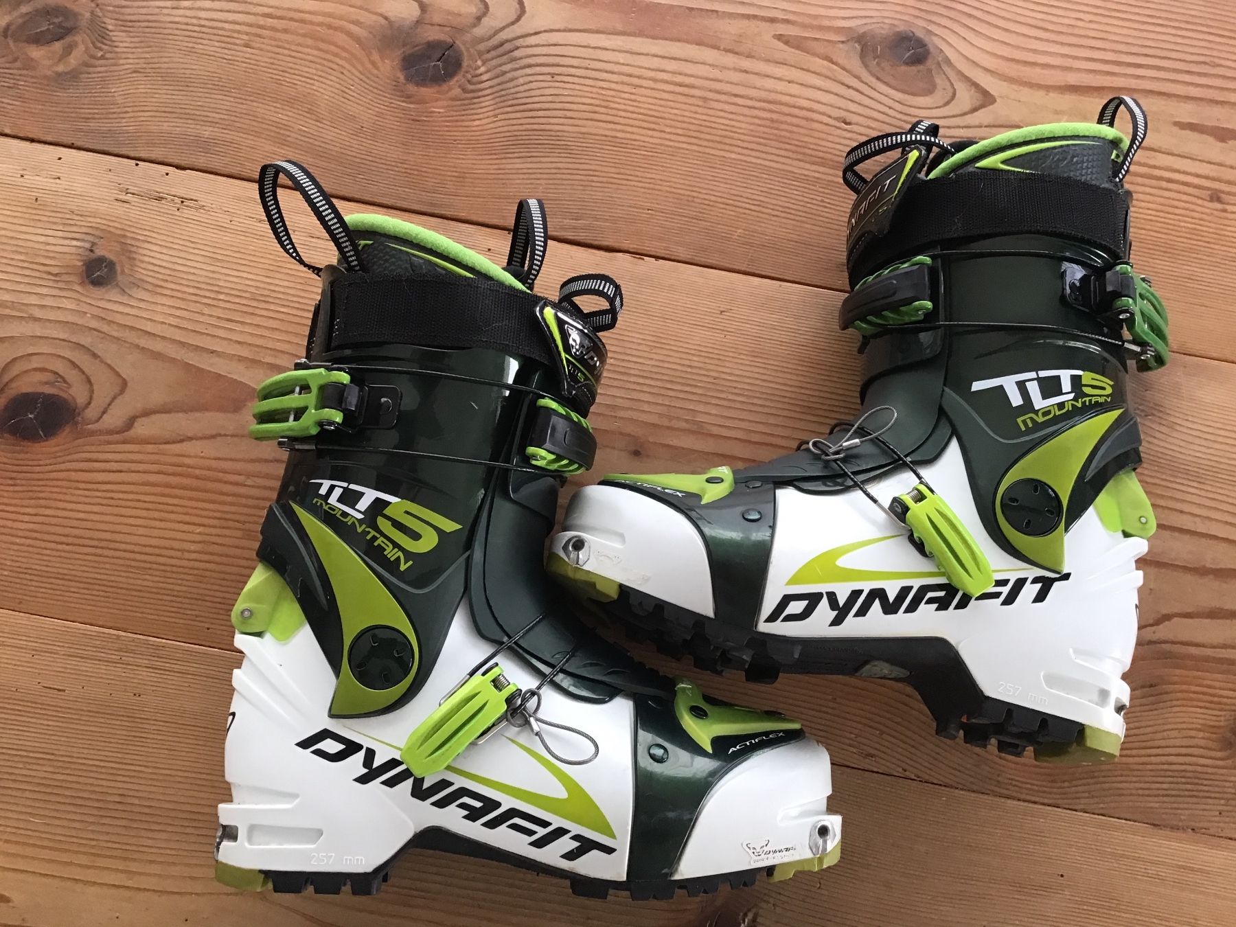 Dynafit Chaussures femmes: Dynafit TLT5 Mountain Grösse 23.5 – D'occasion à Malans GR par merlot03 1