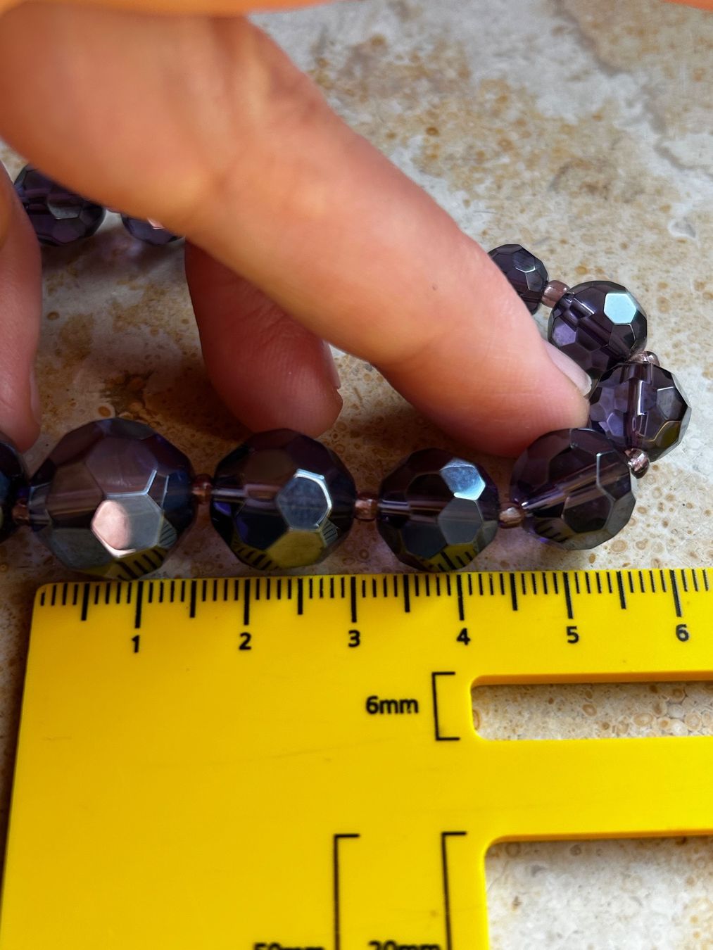 Armbänder & -reifen: Armband violett Disco-Fox oder Charleston – Gebraucht aus Laufen von Bellavitaboom 9