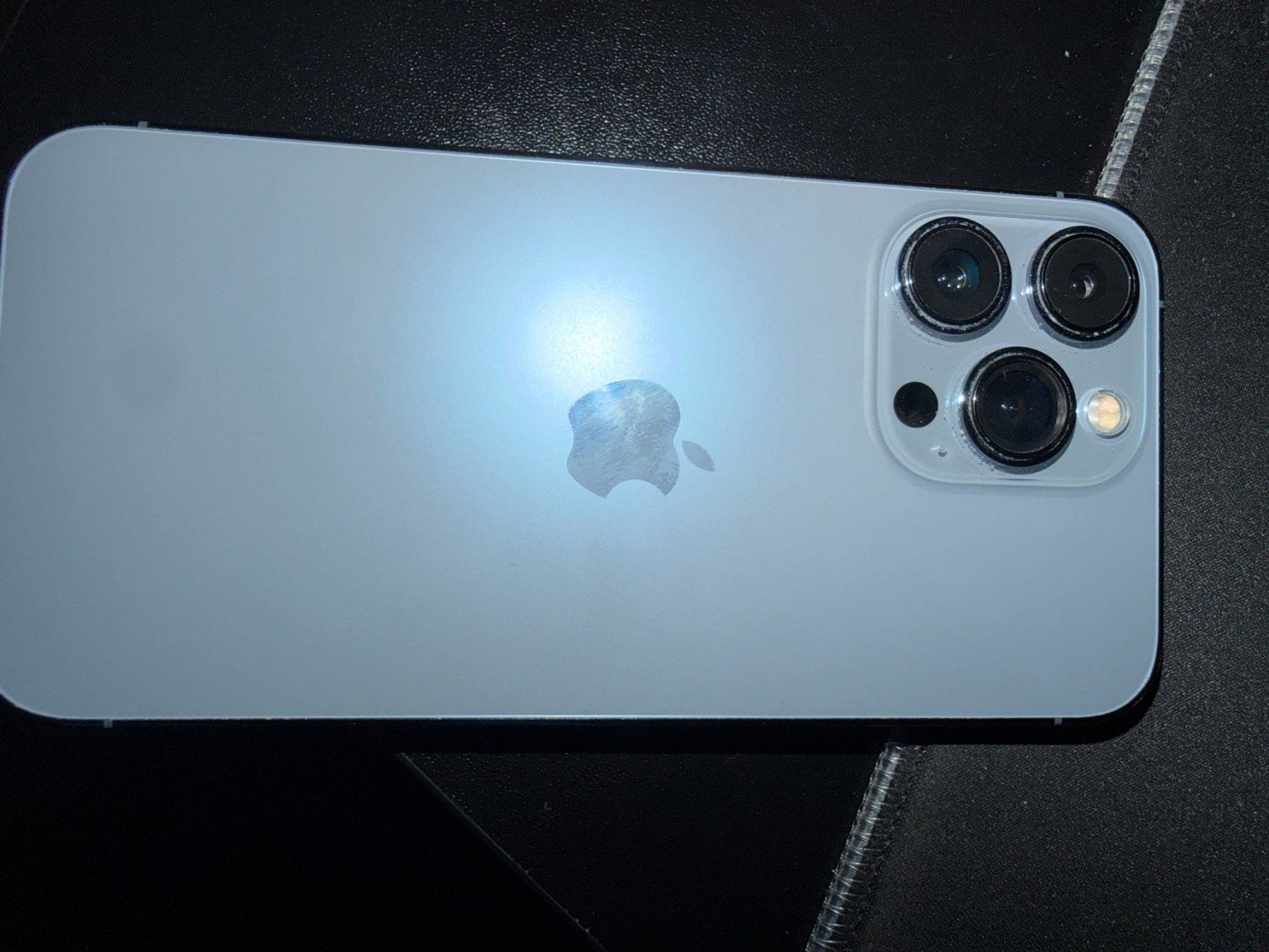 Apple Telefoni cellulari / Smartphones: IPhone 13 Pro Blau – Usato da Au ZH venduto da Alimani1