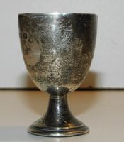 Silber antiker Eierbecher gepunzt