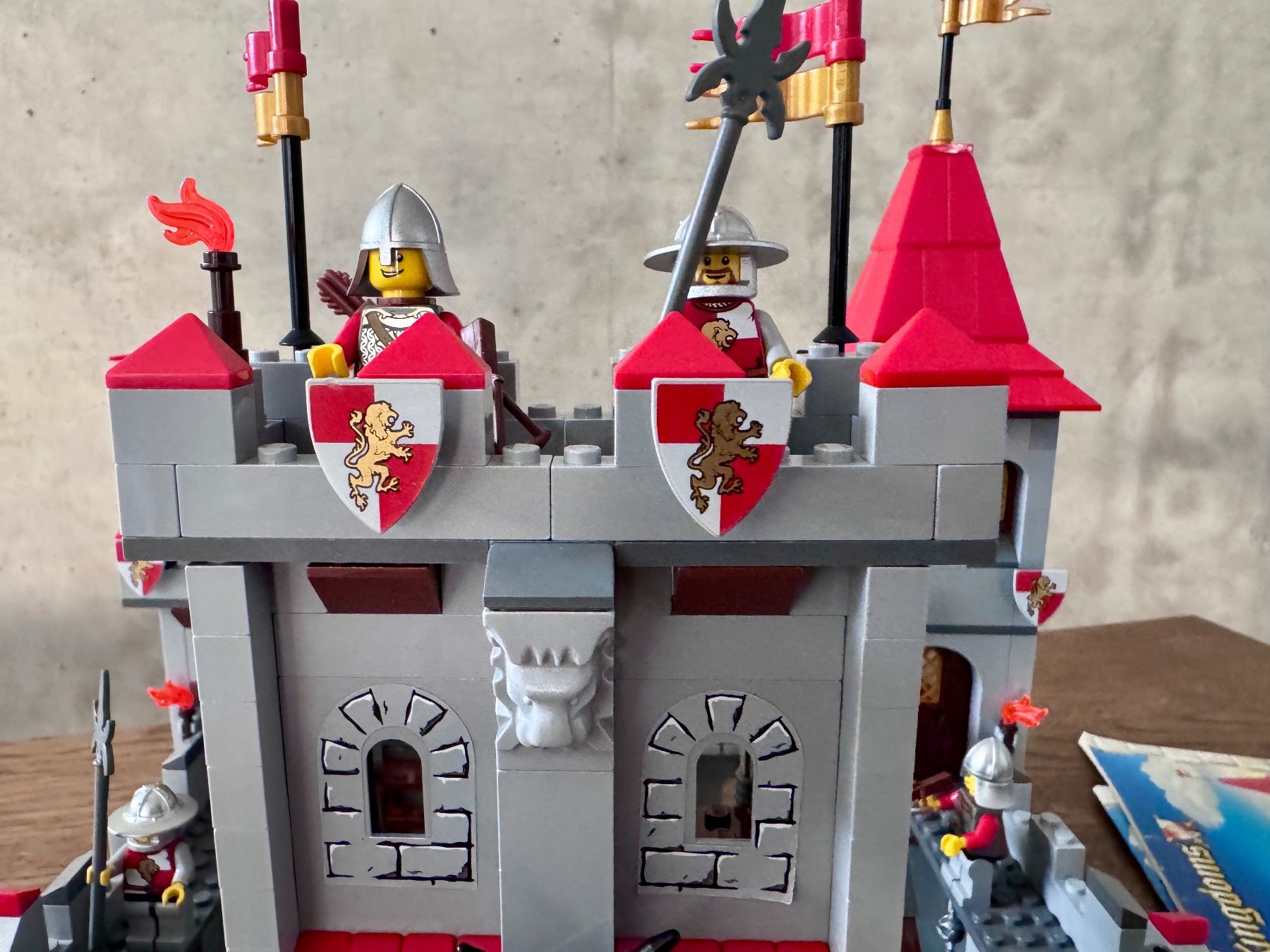 Lego Kit di costruzioni: LEGO Castle 7946 King's Castle ab CHF 1.- – Usato da Riehen venduto da will_stubbings 5