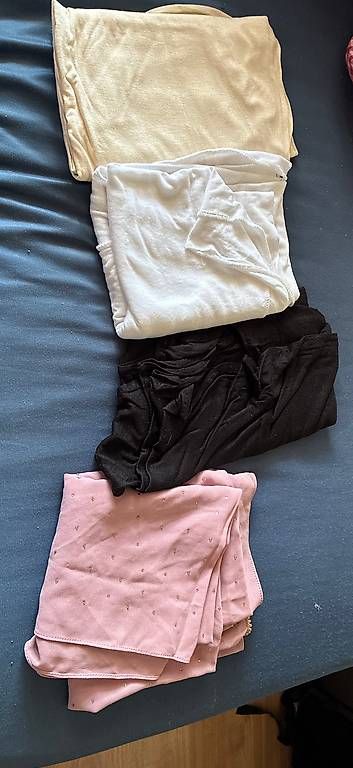Foulards & écharpes: Hijab / Kopftuch  – Neuf avec emballage d'origine à Ruswil par dem_zr6x