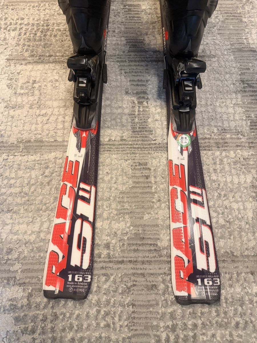 Atomic Race SL Skis, 163cm, with Atomic Hawx Boots 275 mm (Gebraucht ...
