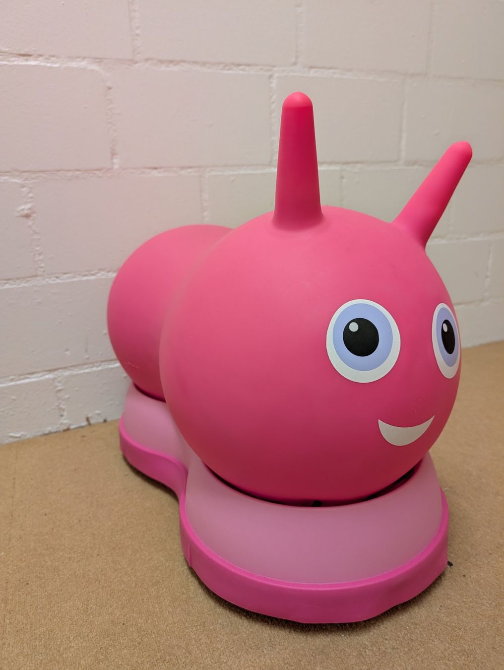 Véhicules pour enfants: Micro Air Hopper Pink Raupe – D'occasion à Kilchberg ZH par mwitkow