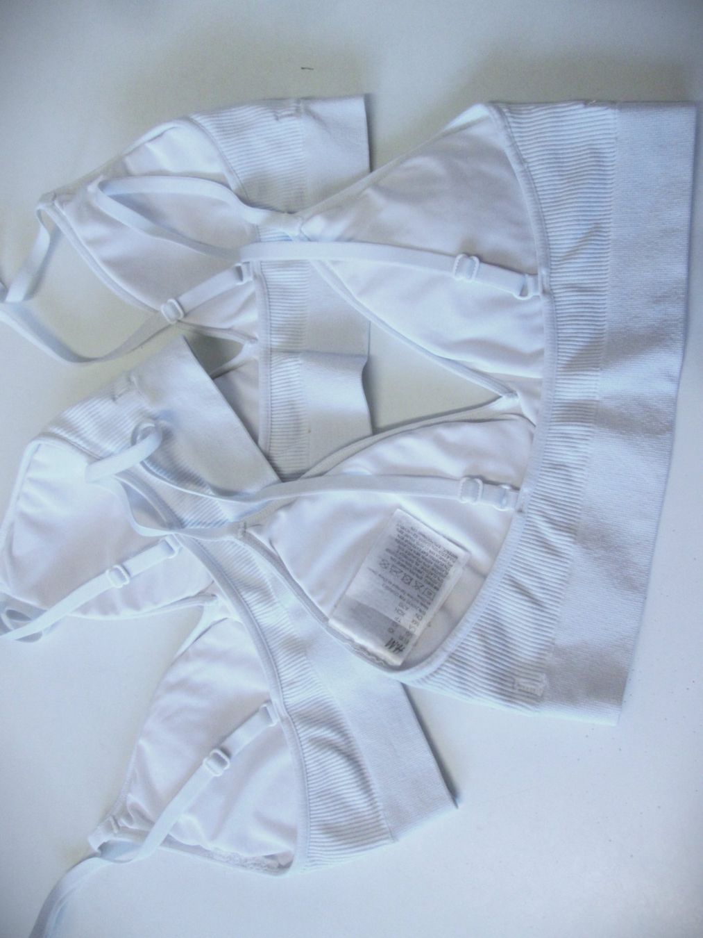 H&M Sonstige Unterwäsche: 3 BHs in Größe XS – Gebraucht aus Sementina von babucia 1