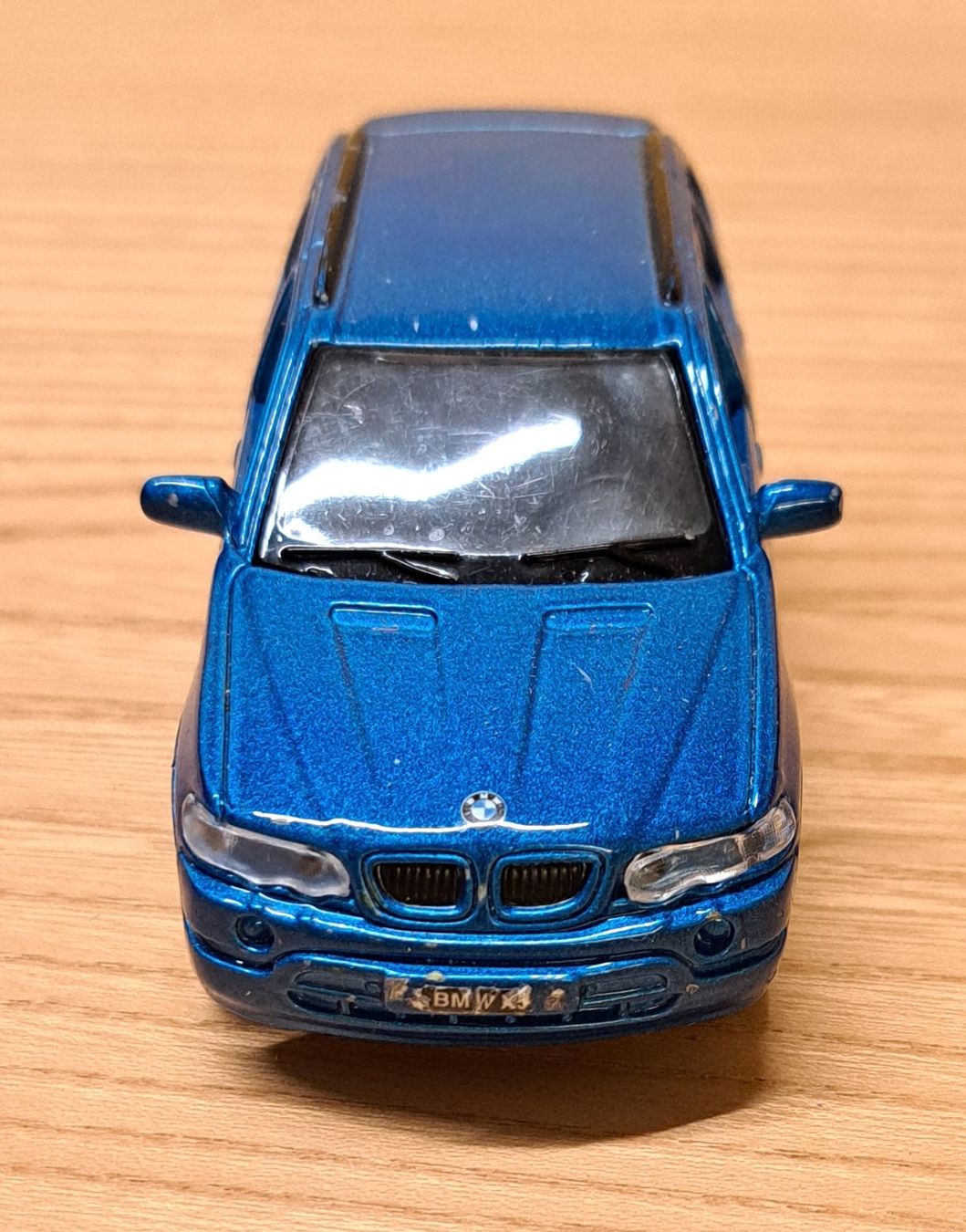 BMW Modellini d'auto: BMW X5 Modell / Maisto – Usato da Dietlikon venduto da kosta.katoglou 3