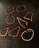 Armketten, Halsketten, Ohrringe, Fingerringe mit Neu