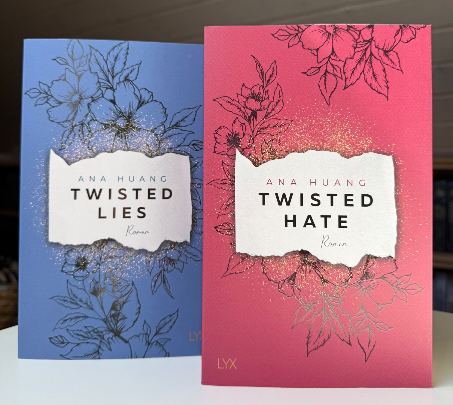 Libri: Ana Huang - Buchset - Twisted Series – Nuovo e nell'imballaggio originale da Eichberg venduto da Lolapop18 4