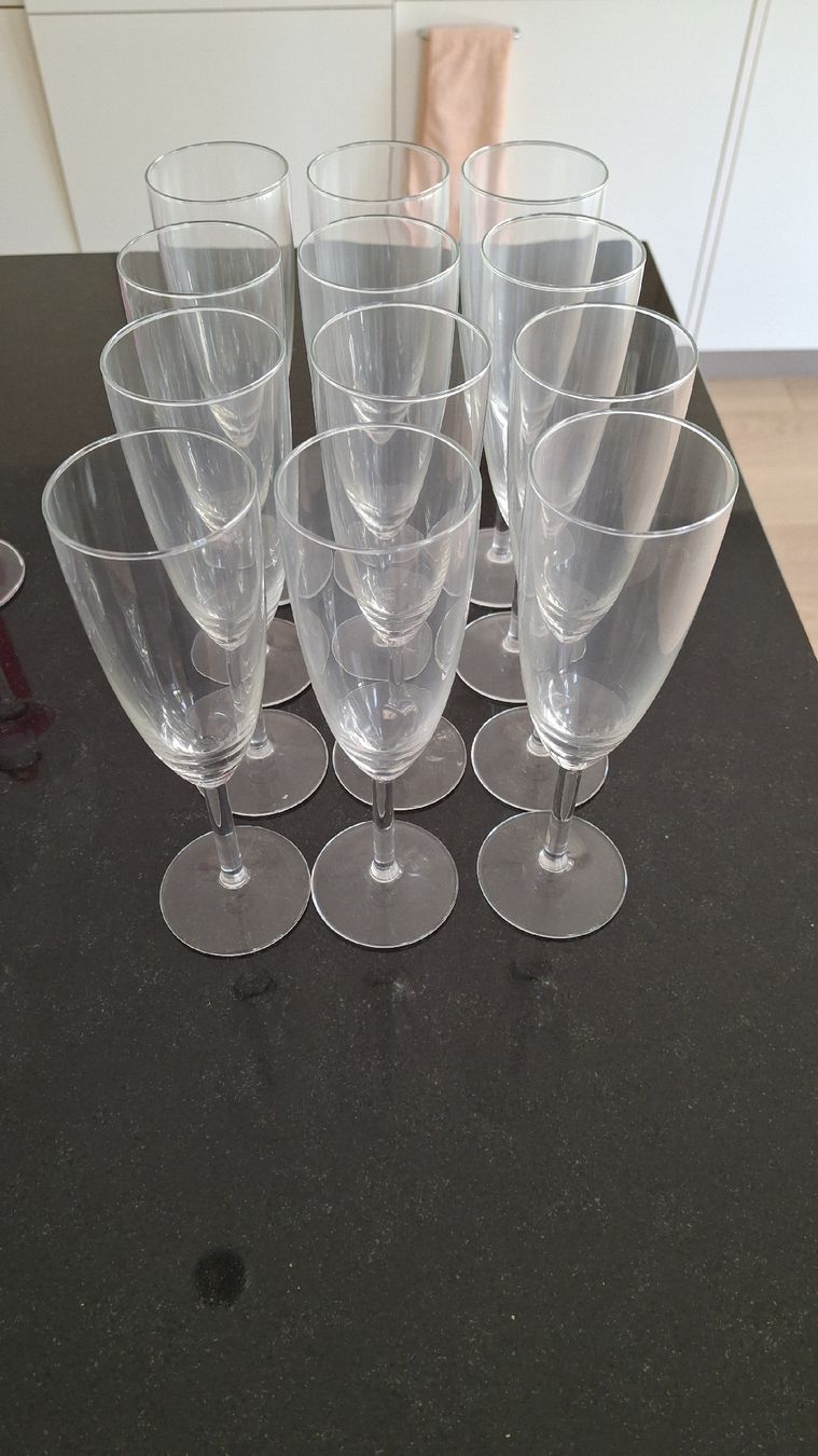 Verres: Weinglas-Set – D'occasion à Aetingen par MischiZengi