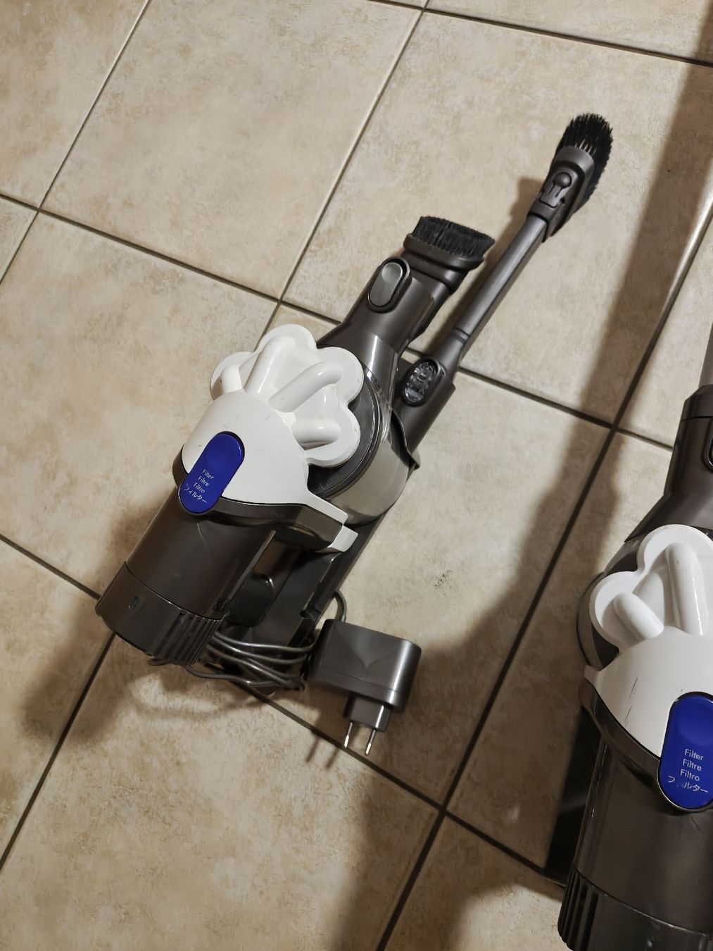 Dyson Aspirateurs & Accessoires: dyson akkusauger – D'occasion à VORDERTHAL par ducati821 1