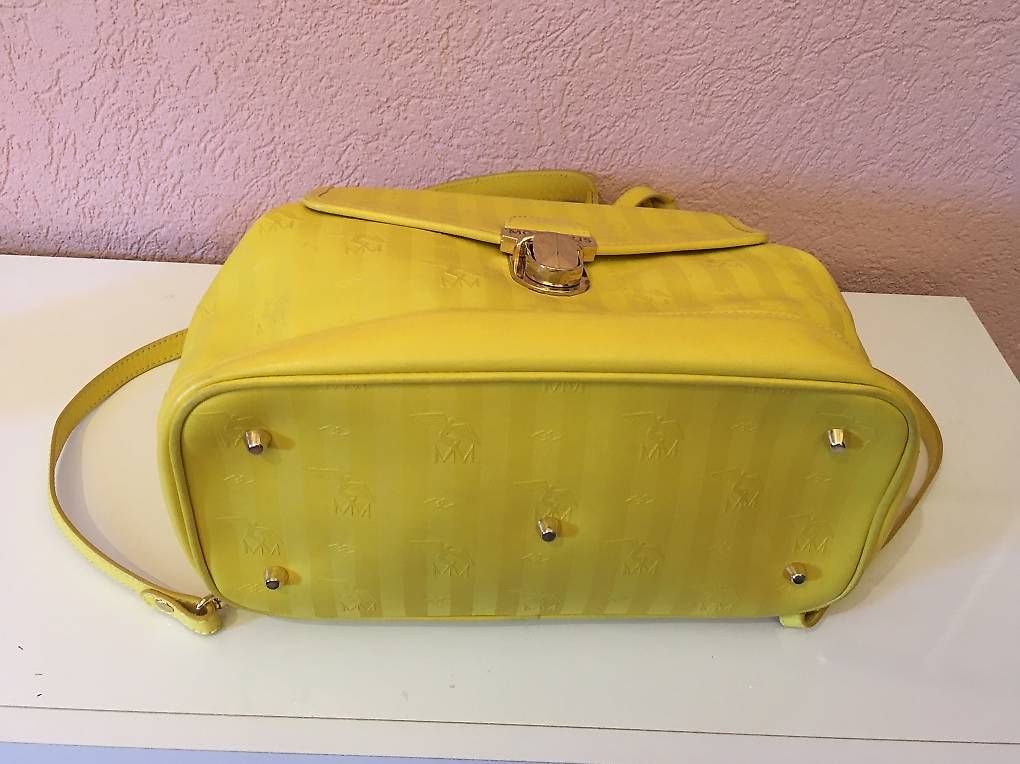Maison Mollerus Zaini: Maison Mollerus Rucksack Menusio Sonnengelb – Usato da Hofstetten SO venduto da Brigitte55 1