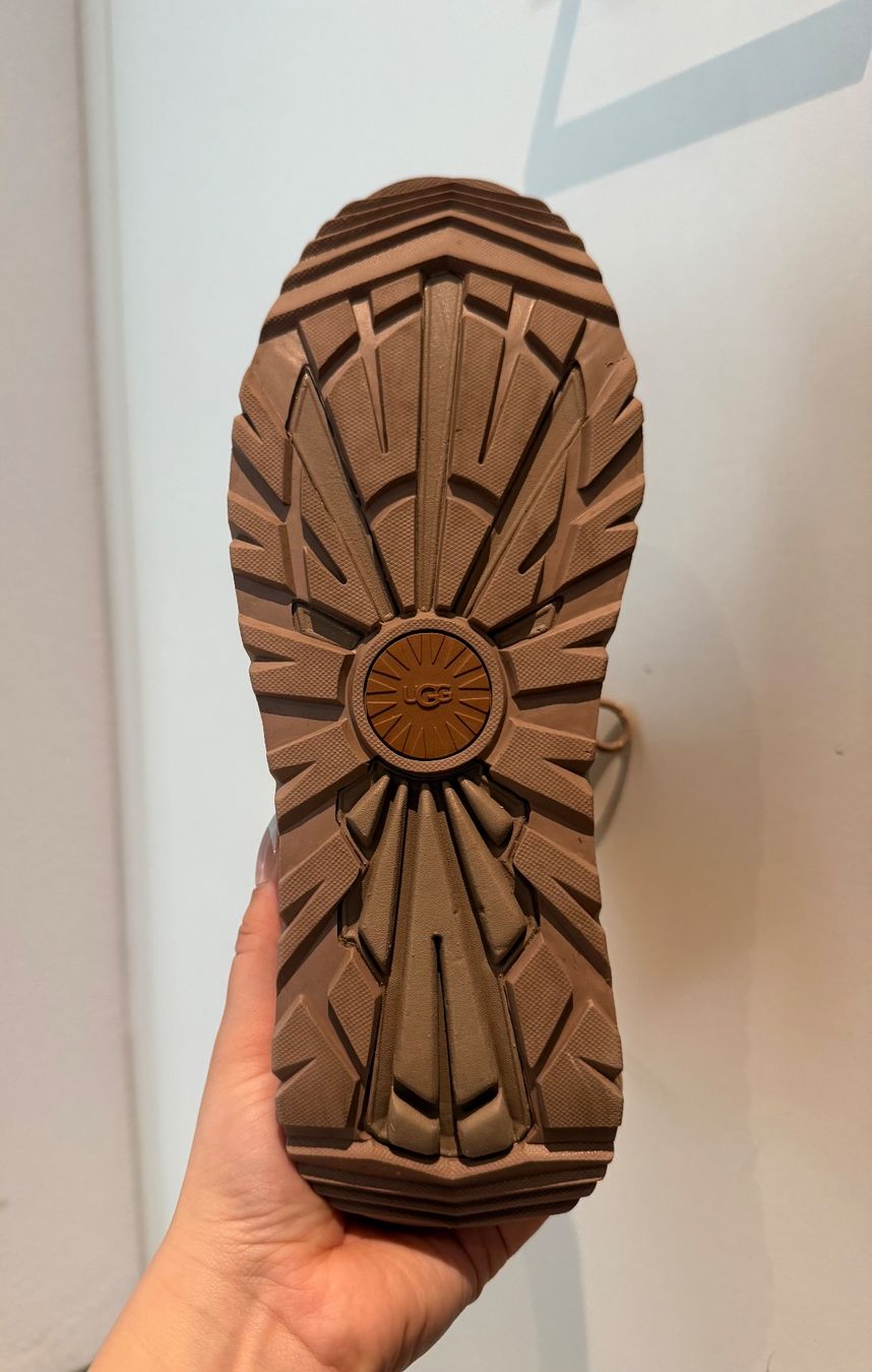 Ugg Damenschuhe: UGG TerreTrail Hi-Top Boots 38 – Gebraucht aus Dübendorf von ser_twb8 3