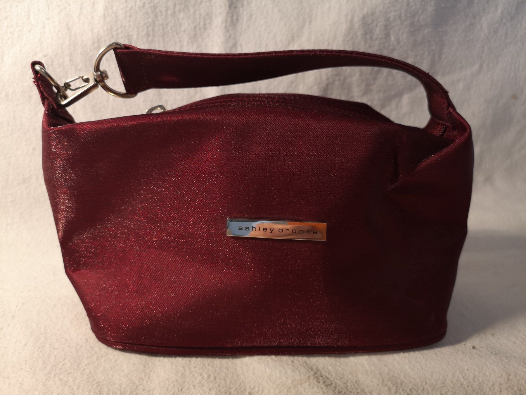 Borse da donna: Elegante Abendtasche, Barley Brooks, weinrot – Nuovo (secondo la descrizione) da Steinmaur venduto da Teddybaer14
