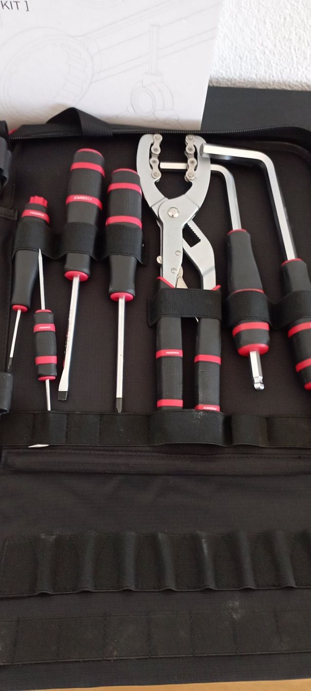 Tutti gli attrezzi: Team Edition Bicycle Tool Kit – Usato da Allschwil venduto da pri_9lsr 2