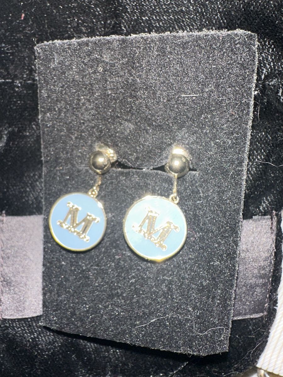Max Mara Orecchini pendenti & Orecchini a lobo: Max Mara Ohrringe, Klips, neuwertig, Original! – Nuovo e nell'imballaggio originale da Erlinsbach SO venduto da aka_5b2y 2