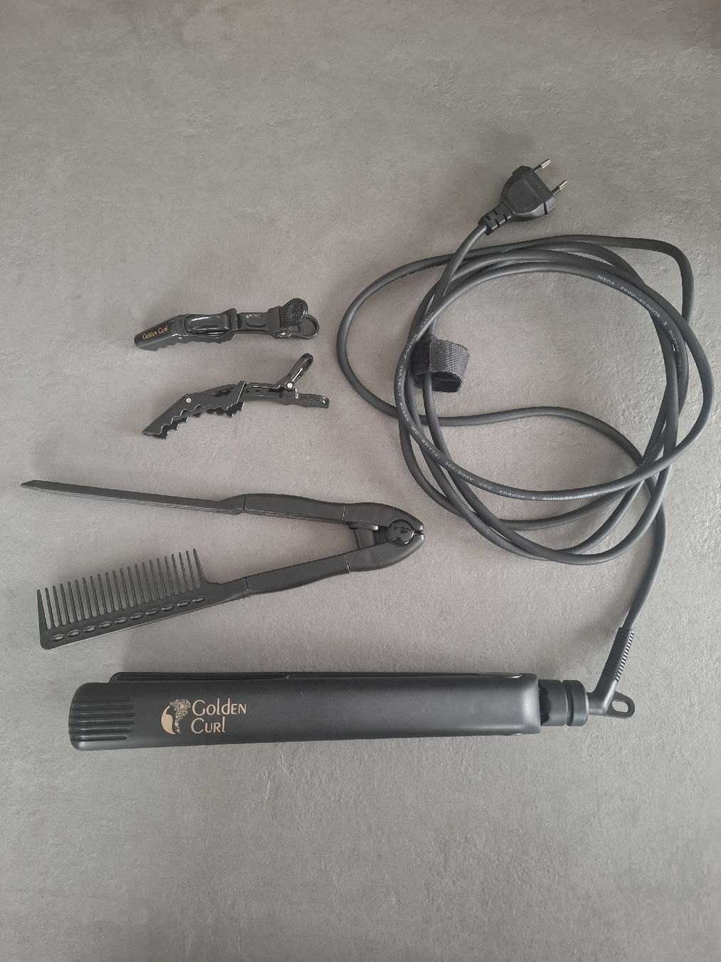 Piastre & Arricciacapelli: Golden Curl Haarglätteisen – Usato da Gossau SG venduto da R6_5s7j