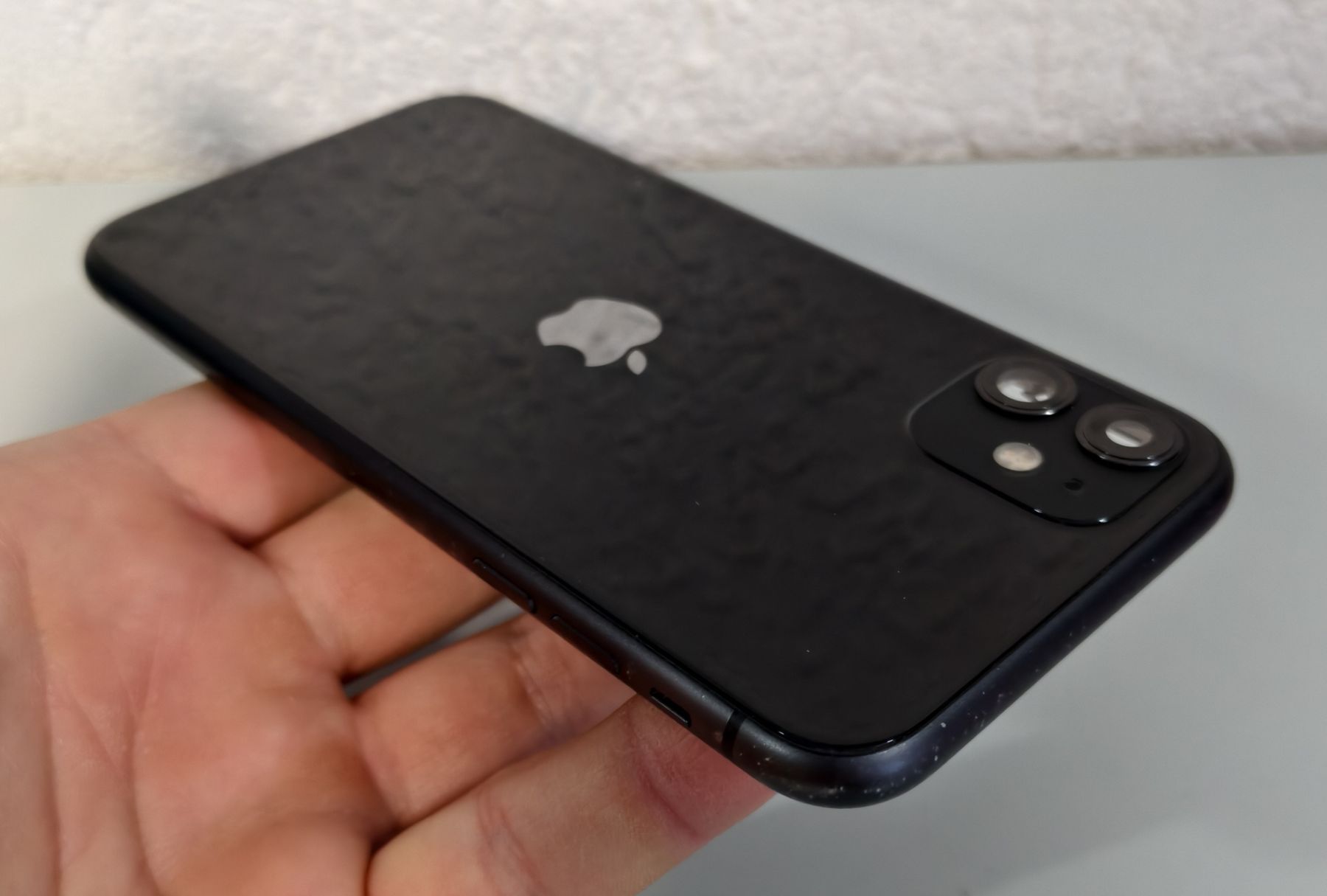 Apple Telefoni cellulari / Smartphones: iPhone 11 ohne iCloud Lock – Usato da Ehrendingen venduto da Rocky985 3
