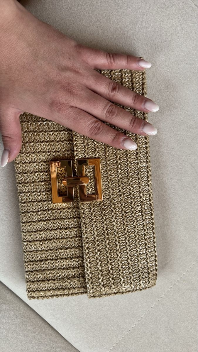 Borse da donna: Sommer Clutch – Nuovo e nell'imballaggio originale da Surcasti venduto da Lenkita 5