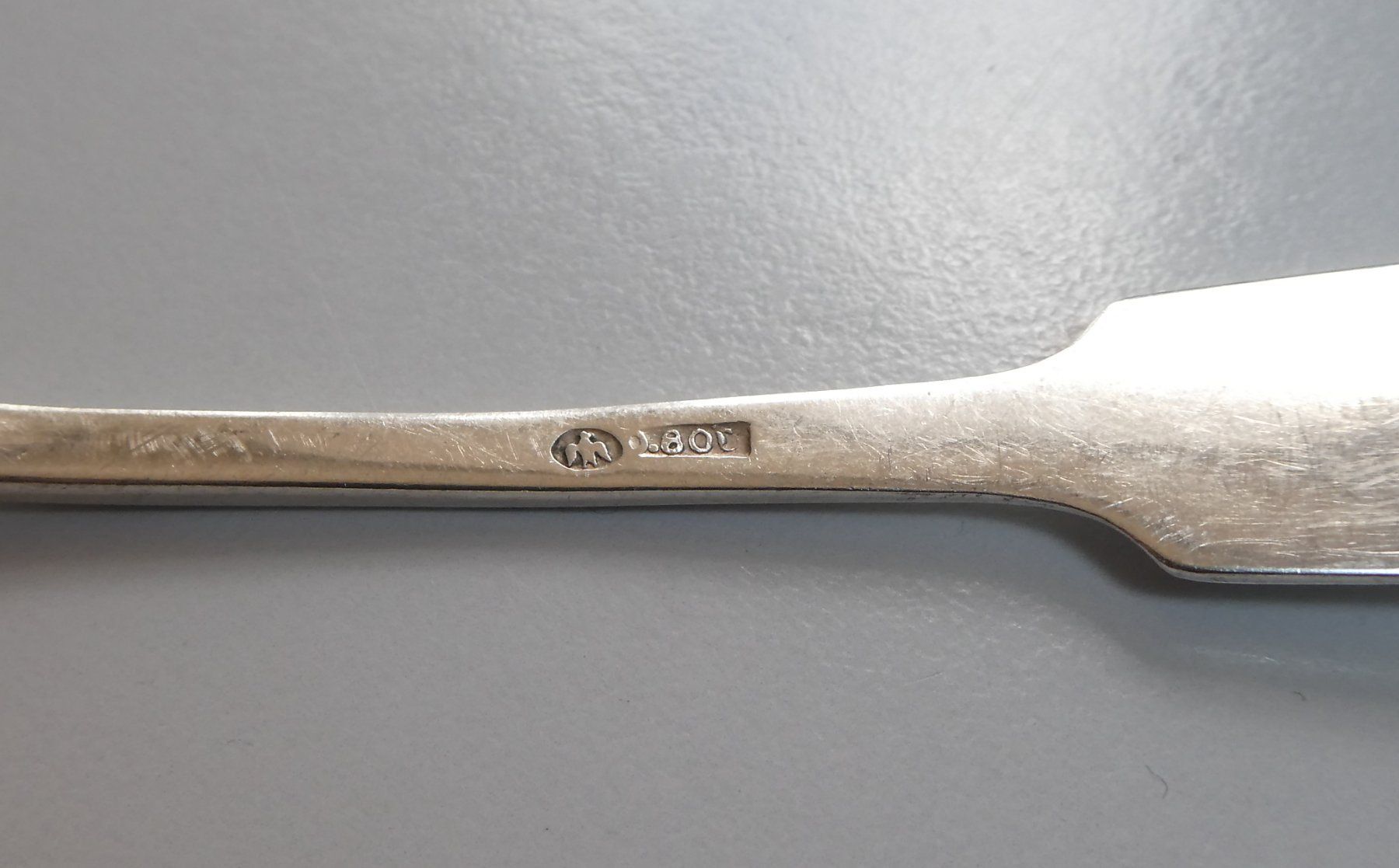 Cucchiai: 2 antike Kaffeelöffel 800 Silber mit Monogramm "ESchl" – Usato da Frauenfeld venduto da Astra13 4