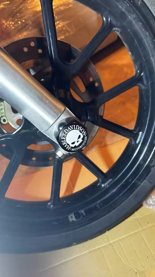 Harley-Davidson Tutti i ricambio per moto: Bouchons de fourche Harley-Davidson J205 – Nuovo e nell'imballaggio originale da Allens venduto da MADE.IN.ROCK.N.ROLL 2