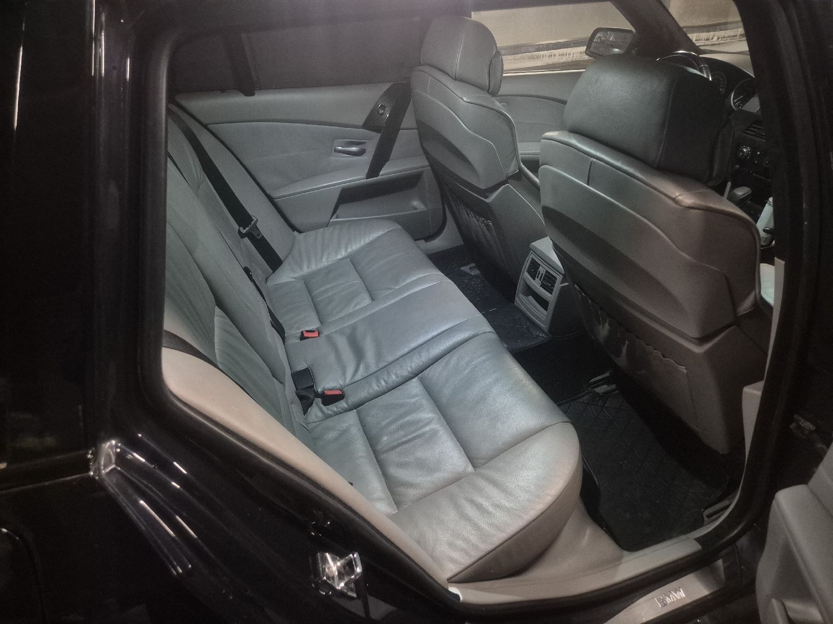 BMW Autos: bmw 530d xdrive – Gebraucht aus Rorschach von Black-Listed 4