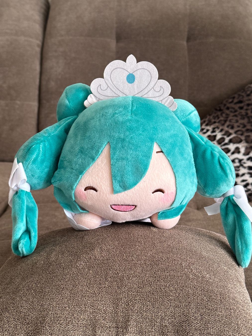 Statuette: Miku Hatsune Plüsch 37cm – Nuovo (secondo la descrizione) da Kloten venduto da min5