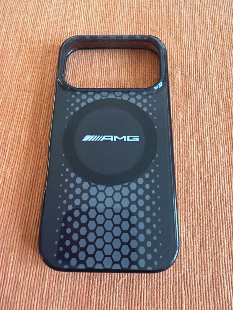 Cover & Protezioni schermo: AMG Hülle für iPhone 17 Pro – Usato da Bellikon venduto da KTM-Downhill