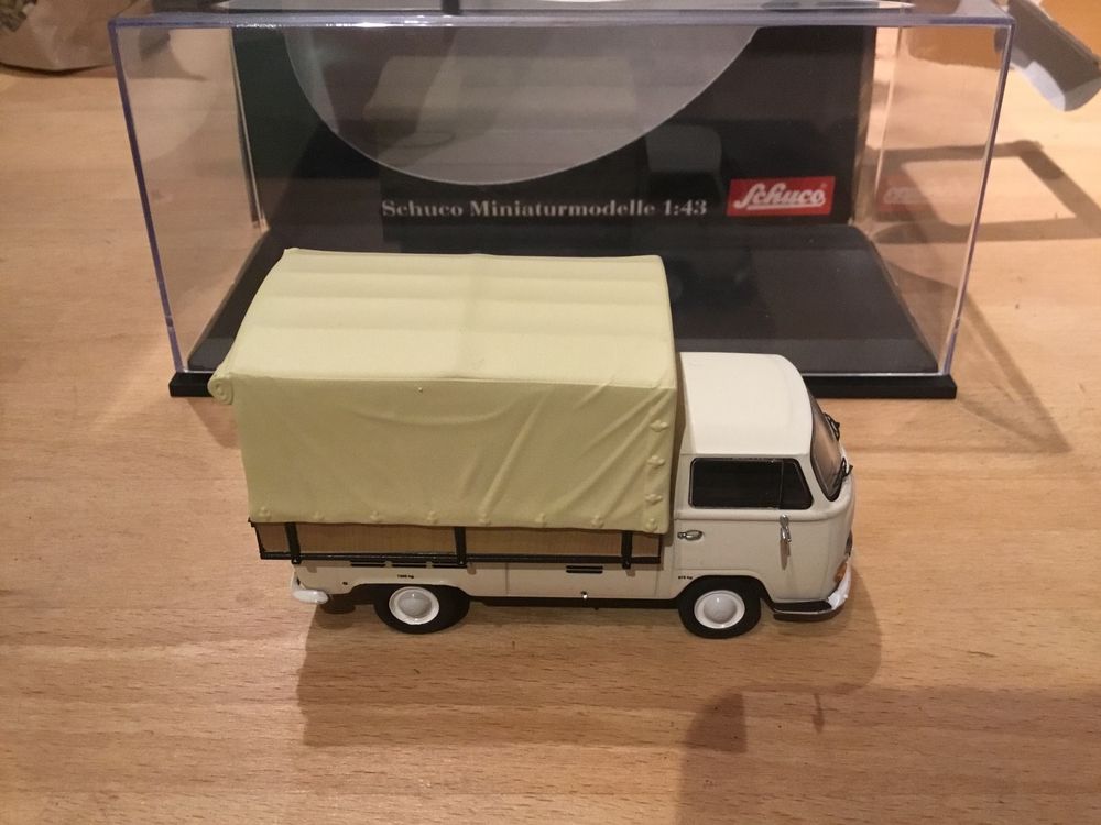 VW T1 Pritsche #53 Beige - Modèle Auto 1:18 Solido (Die-Cast) - Neuf