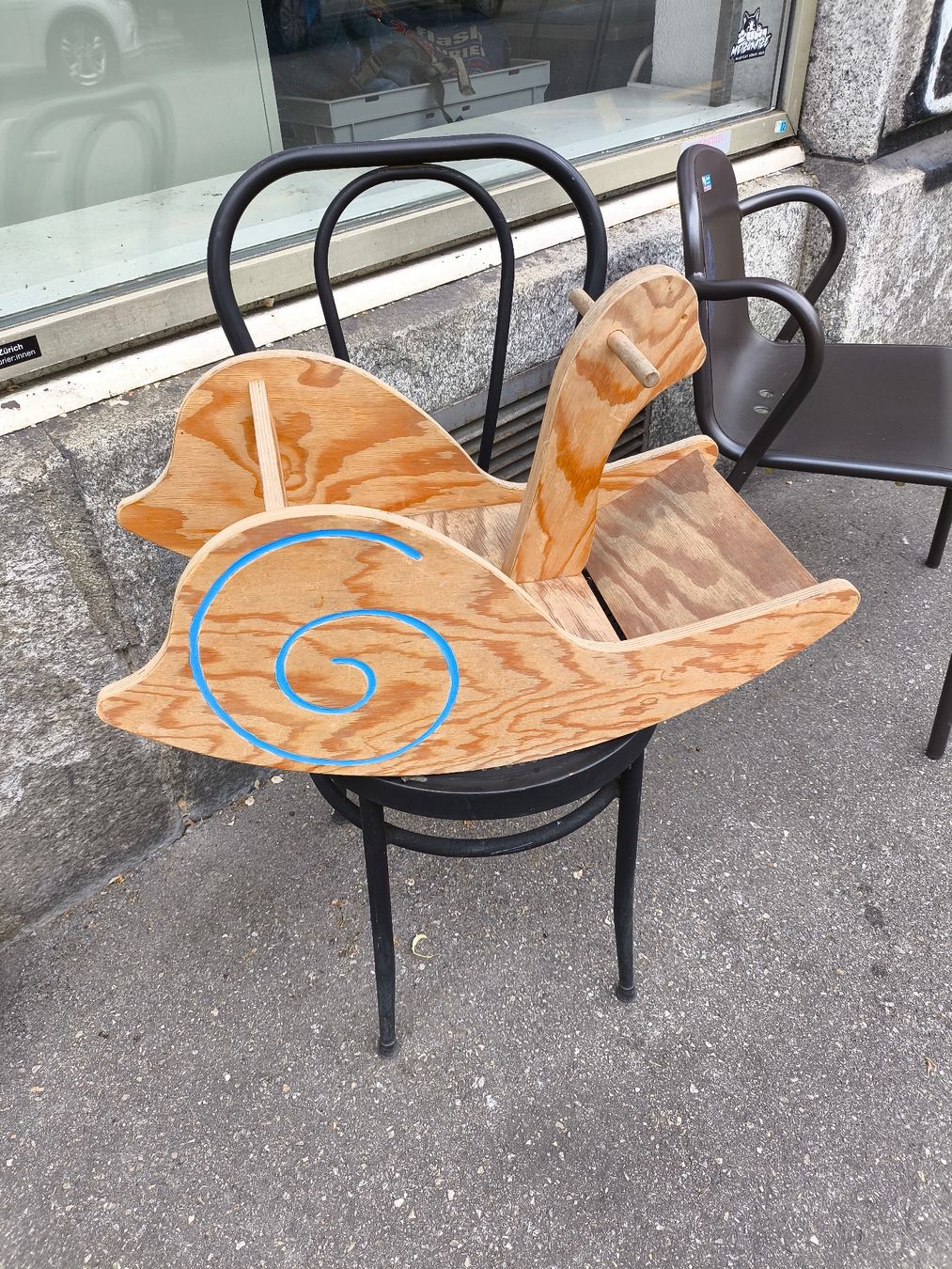 Altre altalene da giardino: Kinderschaukel aus Holz – Usato da Zürich venduto da flashkurier