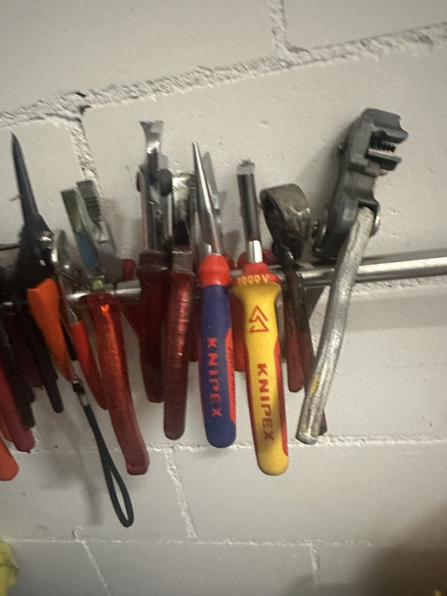 Knipex Tous les outils: Zangen – D'occasion à Nürensdorf par maqopaqo 4
