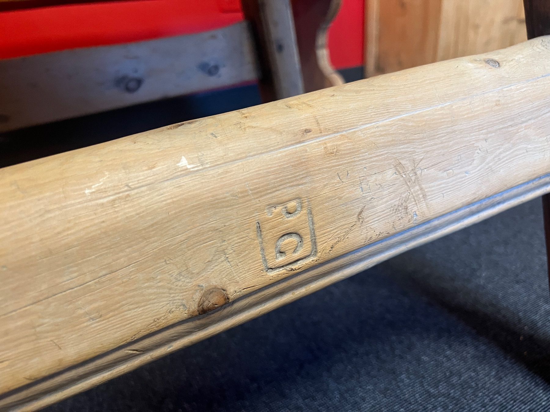 Tavoli: Schragentisch Graubünden – Usato da Gossau SG venduto da Keller-Antiques 3