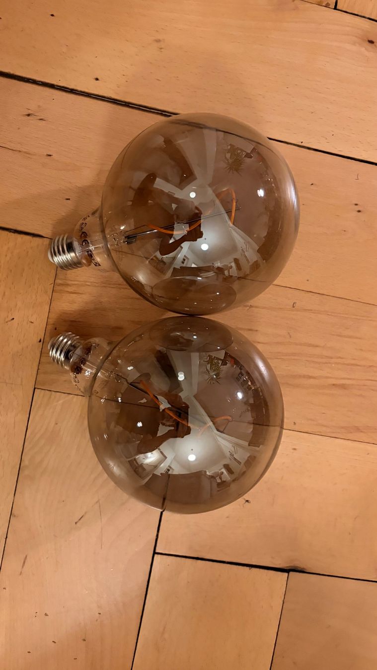 Lampade: IKEA Grosse Glühbirne – Nuovo (secondo la descrizione) da Zürich venduto da reneemuriel