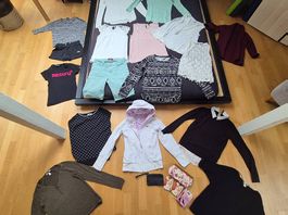 Kleiderpaket Damen/Mädchen Grösse XS
