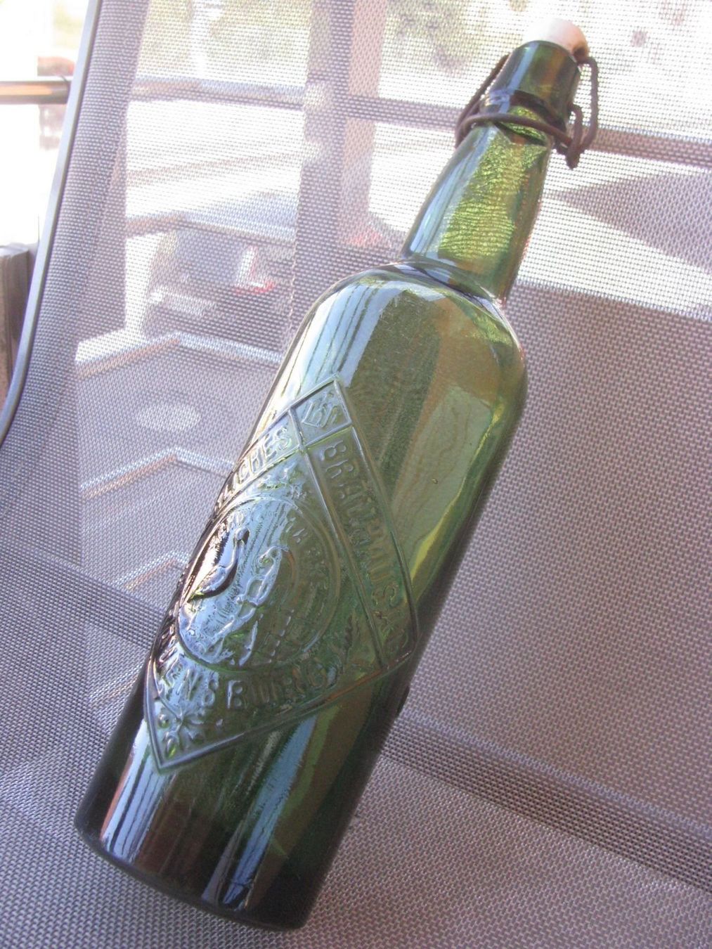 Gläser, Krüge & Flaschen: Rarität ? Bierflasche Ravensburg – Gebraucht aus Herzogenbuchsee von all-around 3