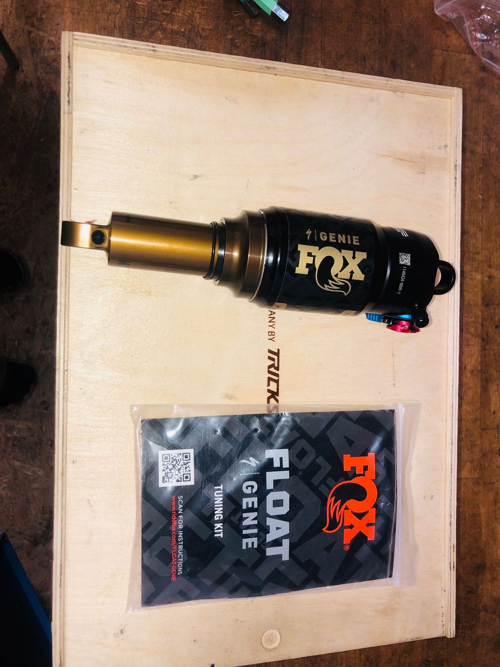 Fox Pièces détachées: Fox Genie Dämpfer 210x55 – D'occasion à Winterthur par janser02