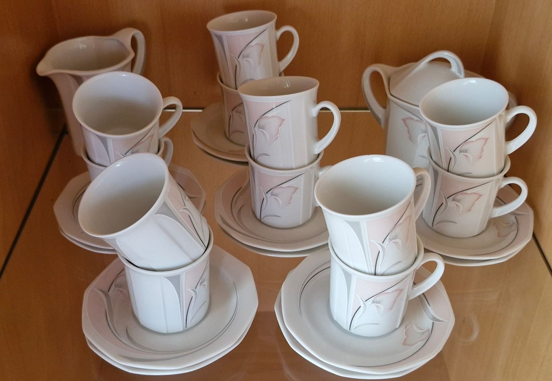 Set di piatti: Espresso-Service 12-teilig – Usato da Illnau venduto da Holzerexpress 1