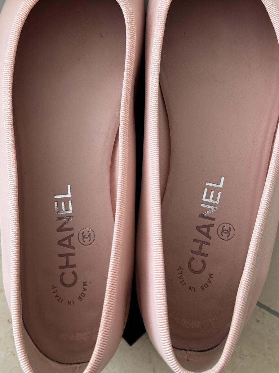 Chanel Scarpe da donna: Chanel Ballerina rosa Gr 39 Full Set – Usato da Wädenswil venduto da Isa_belle28 7