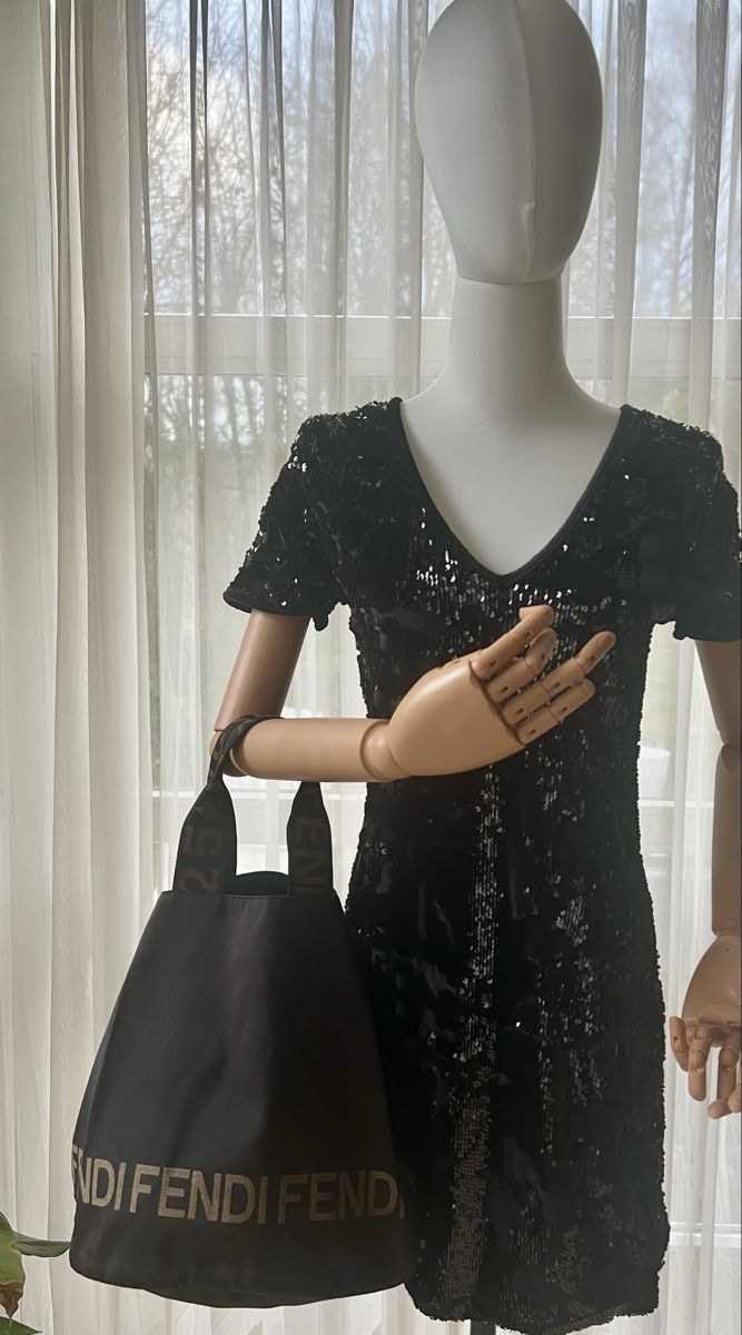 Fendi Borse da donna: Fendi Shopper Tasche Nylon schwarz – Usato da Zürich venduto da ClosetKTT 1