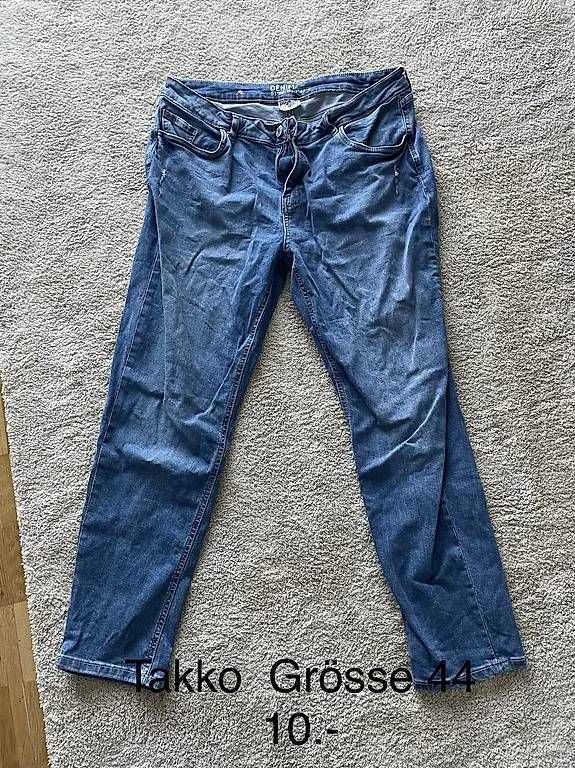 Pantaloni: Jeans Paket Grösse 44 – Usato da Tumegl/Tomils venduto da tiger358 1