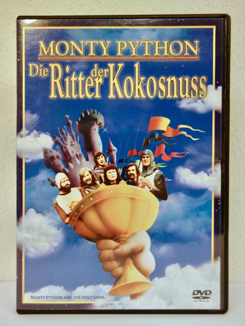 Alle DVDs: DVD MONTY PYTHON - DIE RITTER DER KOKOSNUSS Kultfilm – Neu (gemäss Beschreibung) aus Kerzers von wisaundso
