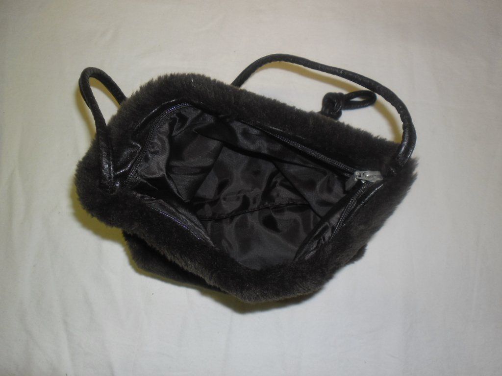 Borse da donna: Damen - Handtasche / Umhängetasche – Usato da Büren SO venduto da omsa 3